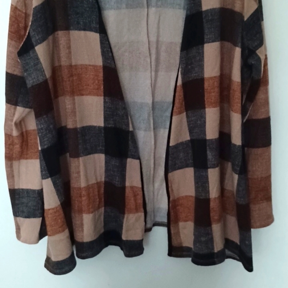 SJS Sweater - Picture 2 of 4